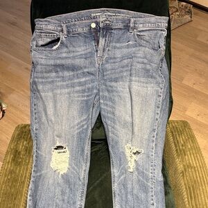 Old Navy Light Blue Distressed Boyfriend Jeans